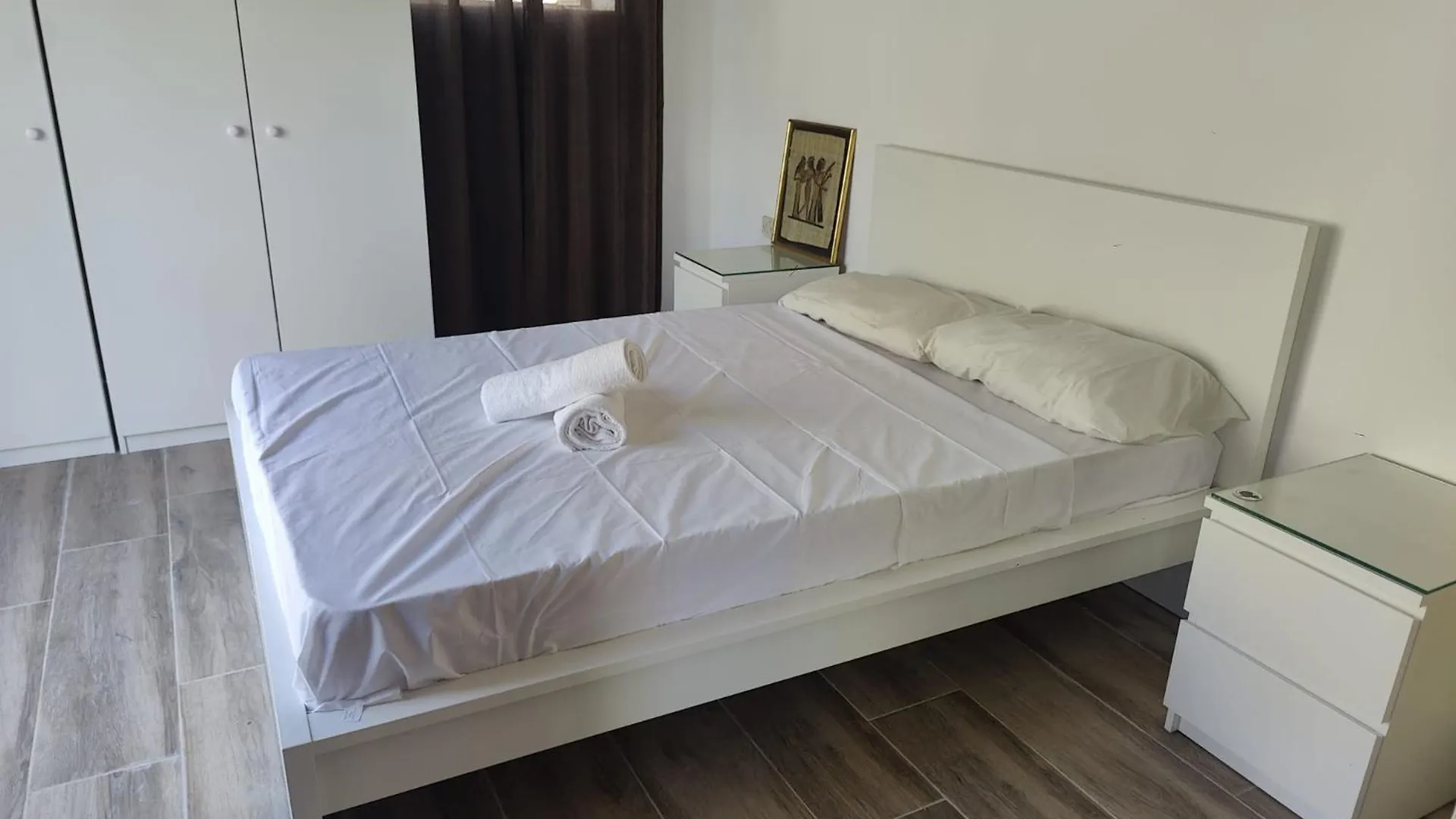 Location, Location, Location Villa Saint Julian's